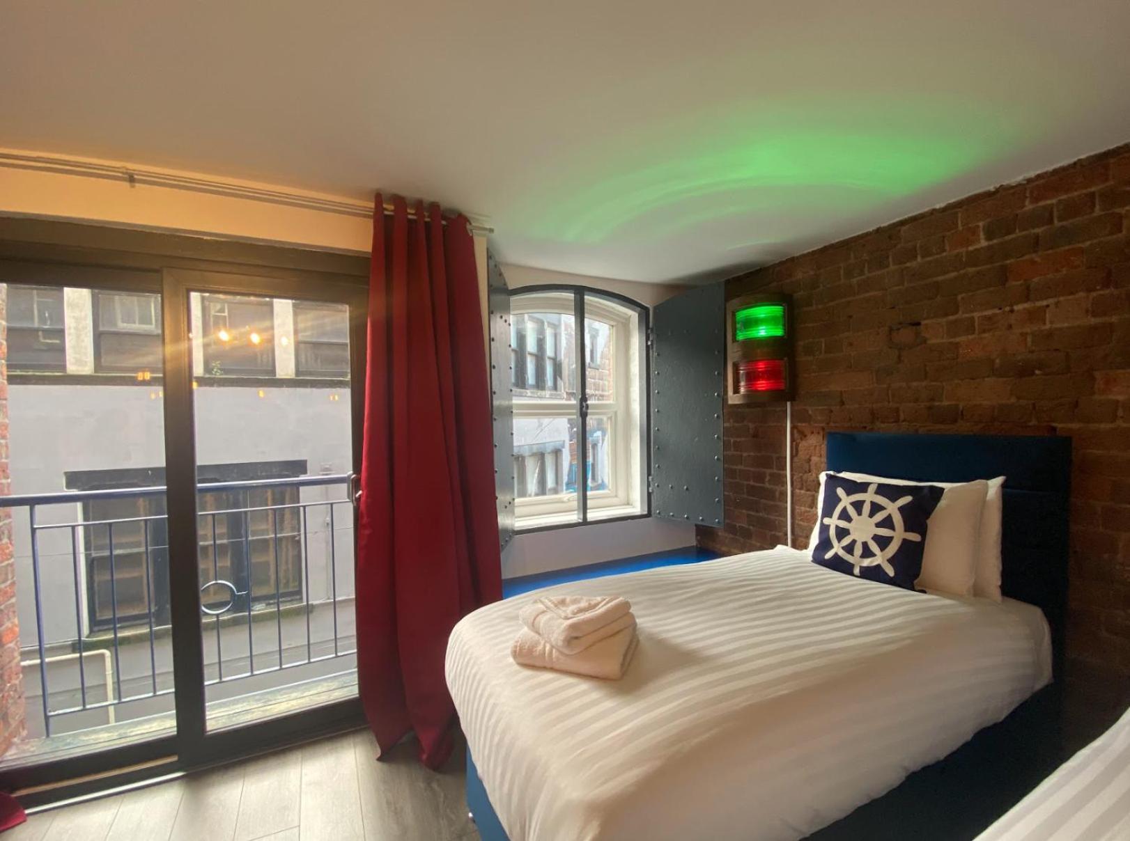 Rainford Gardens By Ustay Aparthotels Liverpool Dış mekan fotoğraf