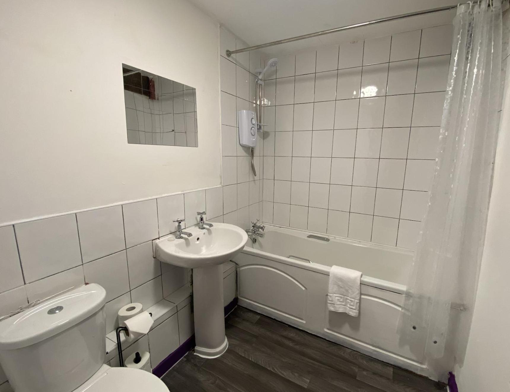 Rainford Gardens By Ustay Aparthotels Liverpool Dış mekan fotoğraf